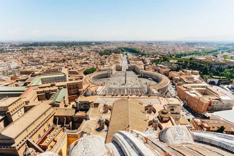 Roma: St. Peters basilikatur med kuppel og pavegraver