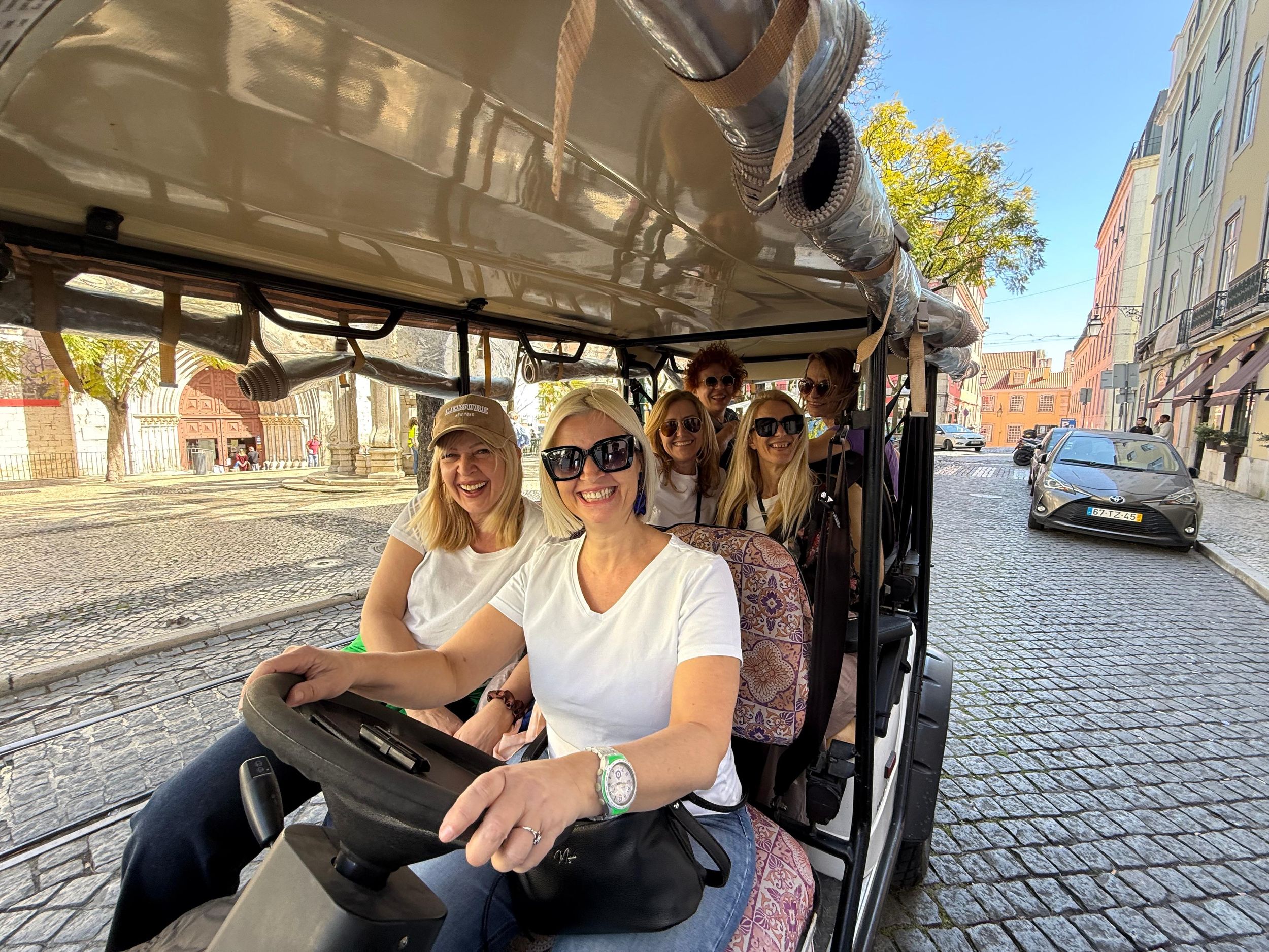 Lissabon: Tuk Tuk mit Abholung vom Hotel und dem Besten der Altstadt