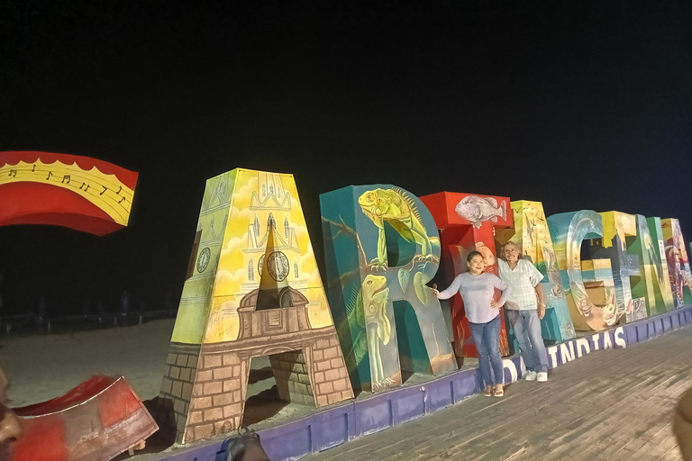 Chiva Rumbera Tour with Music, Party, and Fun in Cartagena