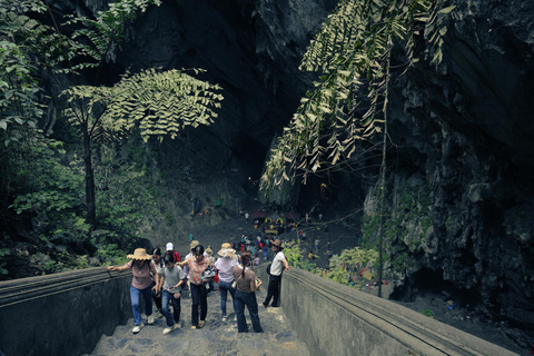 Hanoi: Parfümpagode mit Bootsfahrt oder Lotus-SeidendorfPrivate Tour: Parfümpagode, Lotus-Seidendorf und Weihrauch