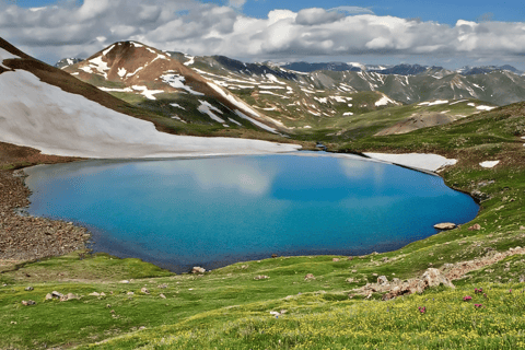 Yerevan: Amberd Fortress, Armenian Alphabet Alley, Lake Kari