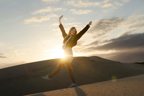 Doha: Sunset Desert Safari, Dune Bashing with dinner at Souq