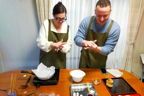 Wagashi (japanische Süßigkeiten) Kochen :Kyoto bei FushimiinariKochkurs Wagashi (japanische Süßigkeiten) Kyoto