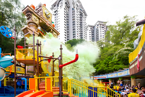 Sunway Lagoon 6 Parks Pass with Transfers & Dinner
