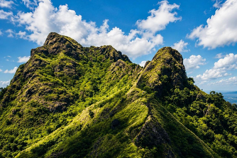 Manila: Private Mt. Batulao Hike with Tagaytay Stop