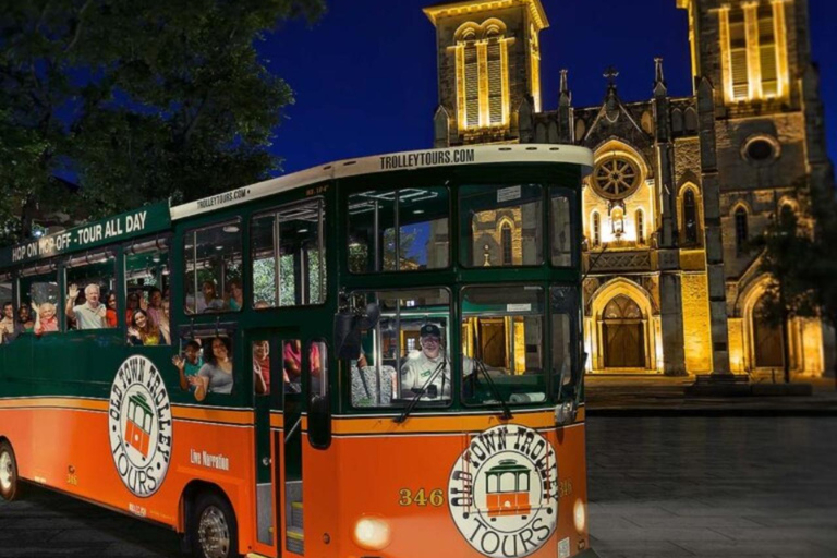 San Antonio: City Lights Night Tour by Trolley