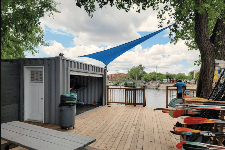 Montreal: Rabaska Canoe & Canal Discovery Tour