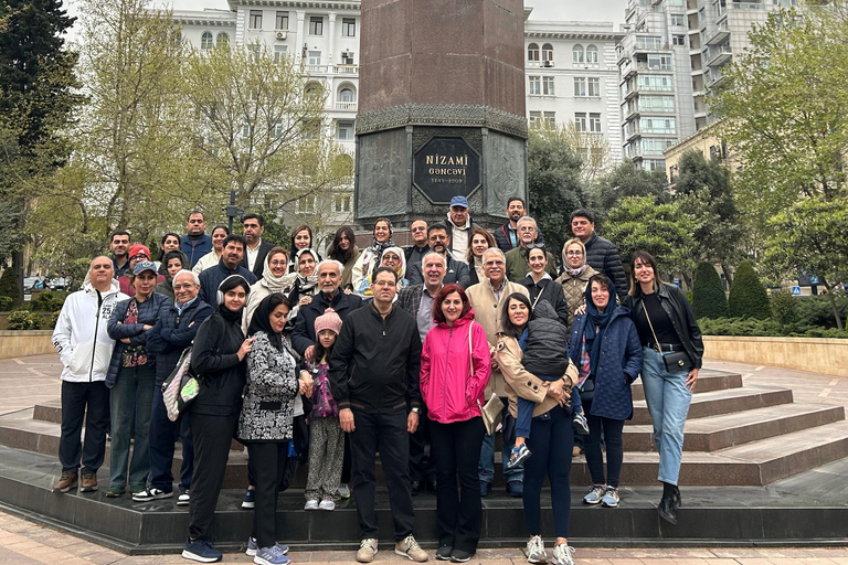 巴库：城市游览，包含老城区、火焰塔和缆车巴库：城市观光游，包含老城区、火焰塔和缆车