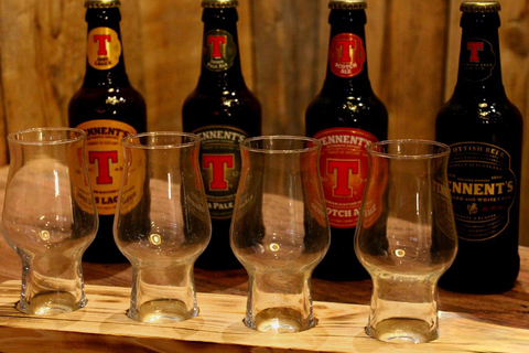 Glasgow: Beer Flight with a Haggis Taster in a Glasgow pub