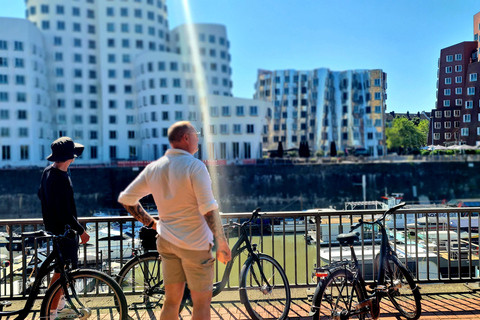 Düsseldorf: 3-Hour Guided Highlights Bike Tour Düsseldorf Highlights: 3-Hour Guided Bicycle Tour in a Mixed Group