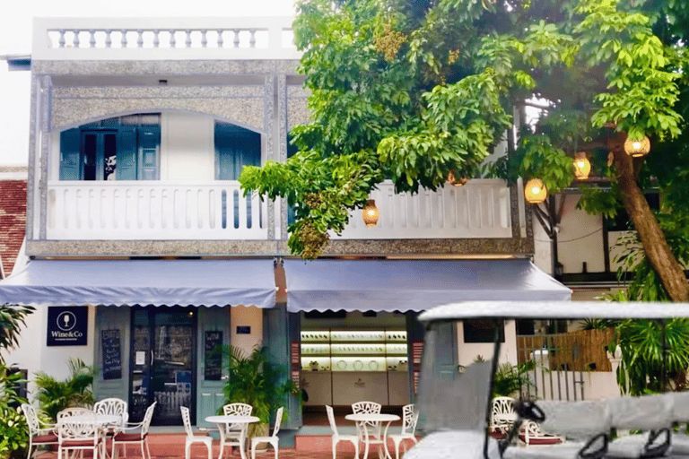 Luang Prabang: Audioguide-Stadtführung im ElektroautoLuang Prabang: Geführte Stadttour mit Audioguide im Elektroauto