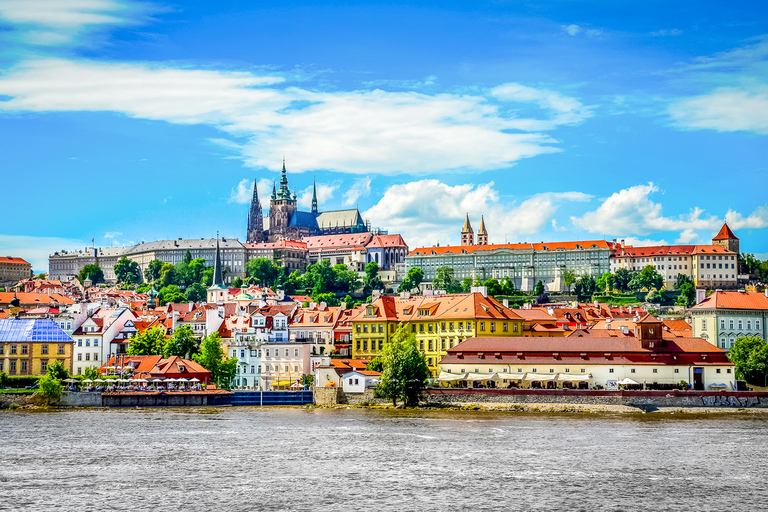 Prague: 45-Minute Sightseeing Cruise to Devil&#039;s Channel