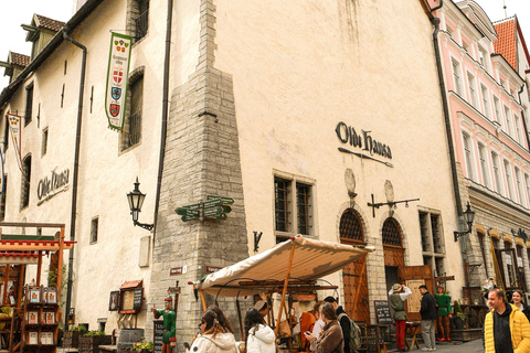 Tallinn Old Town: Medieval Stories, Estonian Food & Rooftop Complete Package: (Food & Drinks Included)