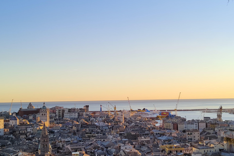 Walking Tour in Genoa with Tastings and Stories