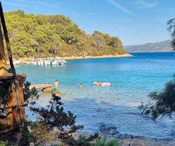Fra Makarska: Heldagstur med privat bådtur til 3 øer