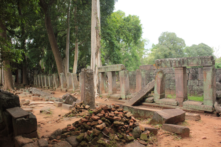 Desde Siem Reap: Excursión de un día a Beng Mealea y el Templo de Koh Ker