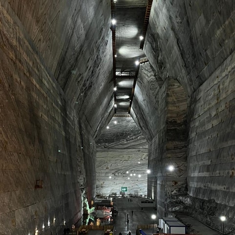 From Bucharest: Peles Castle & Slanic Salt Mine Tour