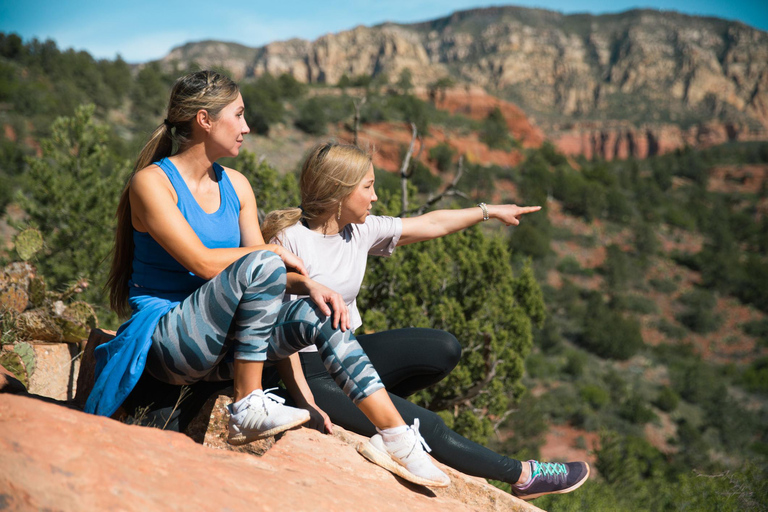 Private Sedona Driving Tour – Scenic Red Rock Landmarks