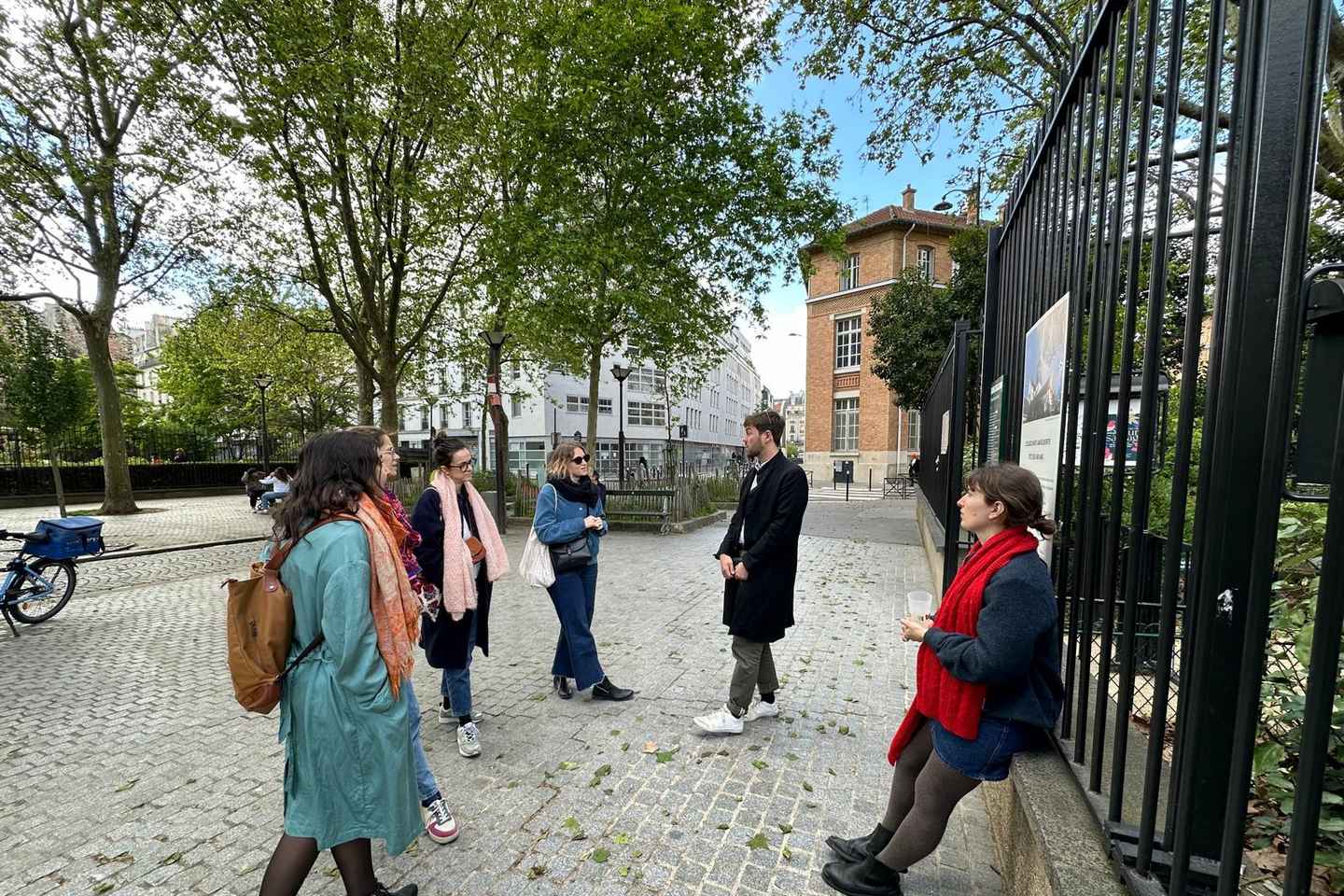 巴黎浪漫之旅：重温1789年7月14日法国大革命