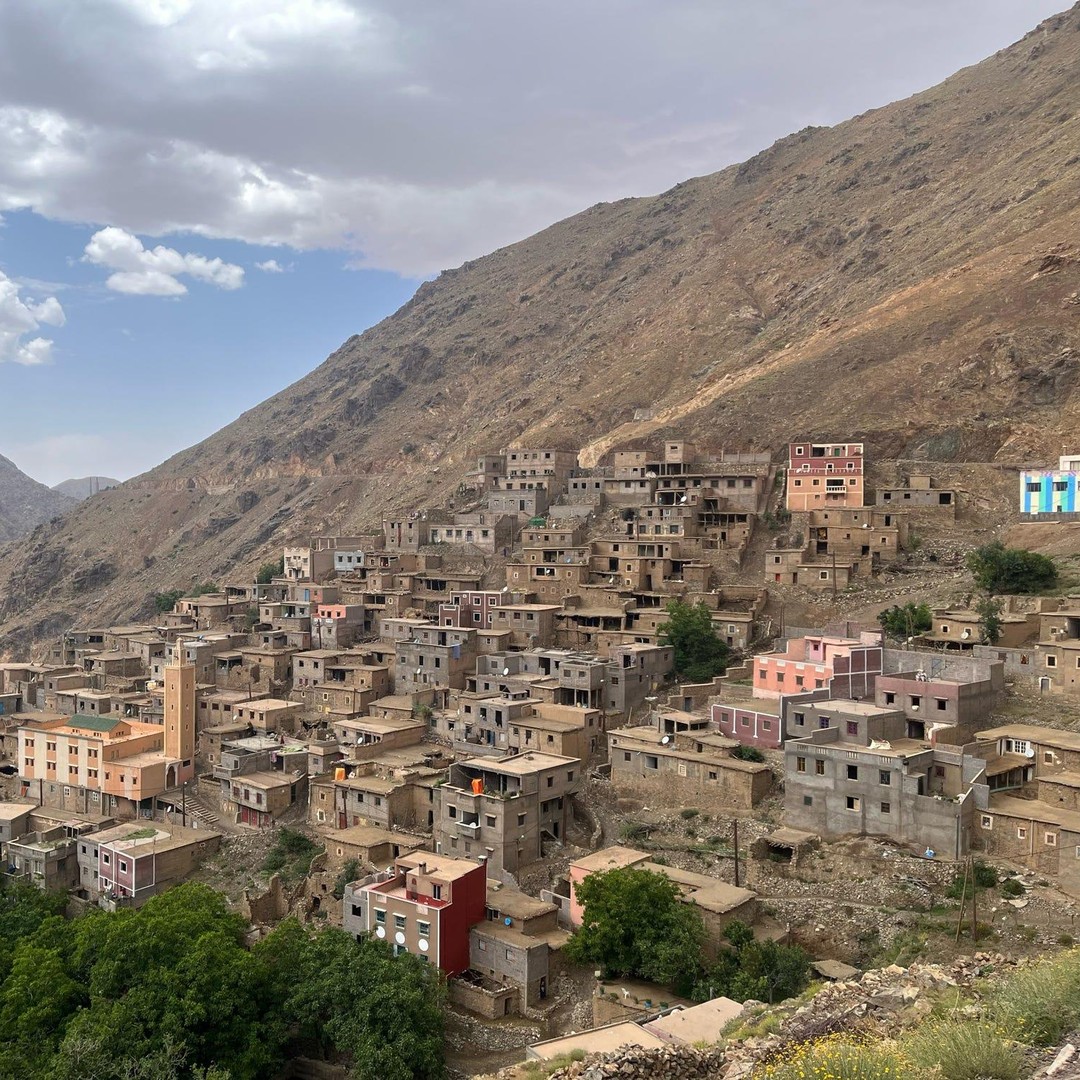 Marrakech : Excursion d'une journée dans les montagnes de l'Atlas et dîner au désert d'Agfay - trekking