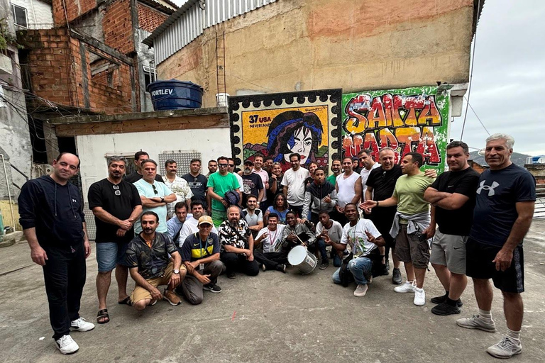 Rio de Janeiro: Santa Marta Favela Tour With local resident guide and lunch Rio de Janeiro: Santa Marta Favela Tour with Local Resident Guide and Lunch