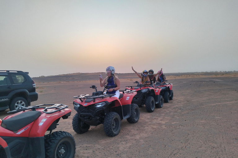 Marrakech to Fes 3 day Desert Tour Camel & luxury Tente Marrakech to Fes 3 day Desert Tour Standard Desert Tents