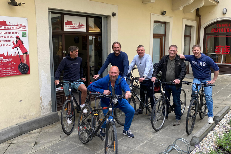 Bratislava - Passeio de bicicletaPasseio de bicicleta em Bratislava (1,5 hora)