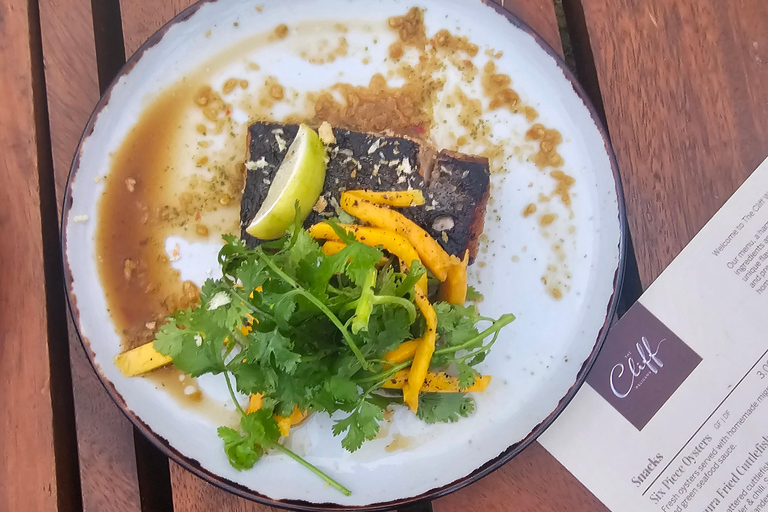 Waligama: Cliff Sunset Dining Experience + Wine