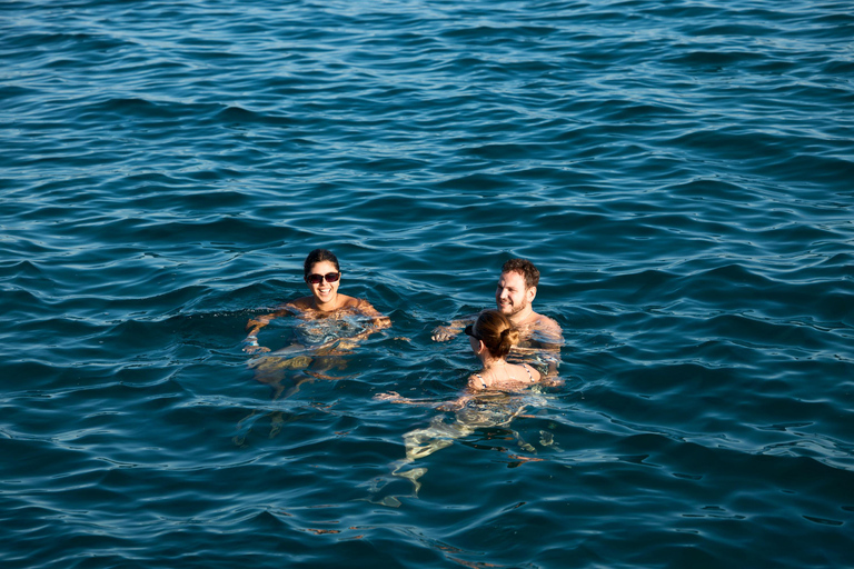 Ibiza: Formentera Boat Trip with Food, Drinks, & Bike Tour All- Inclusive Boat&Bike Tour in Formentera I Origin Edition