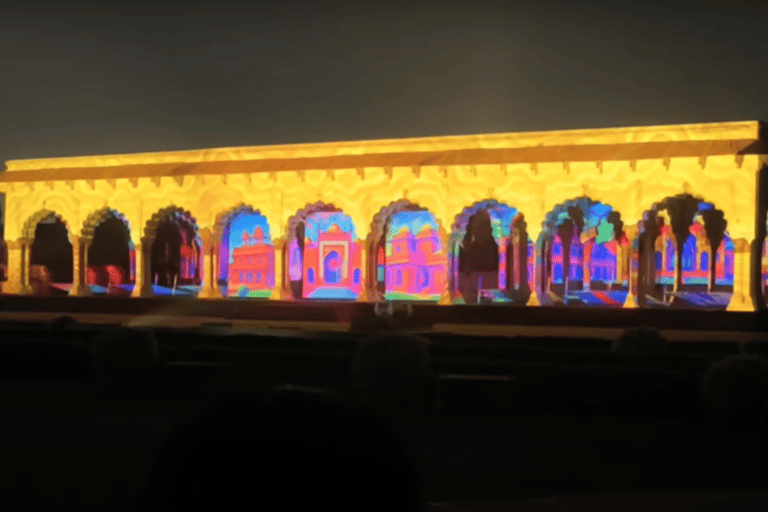 Agra: Evening Agra Fort Light and Sound Show Guided Tour
