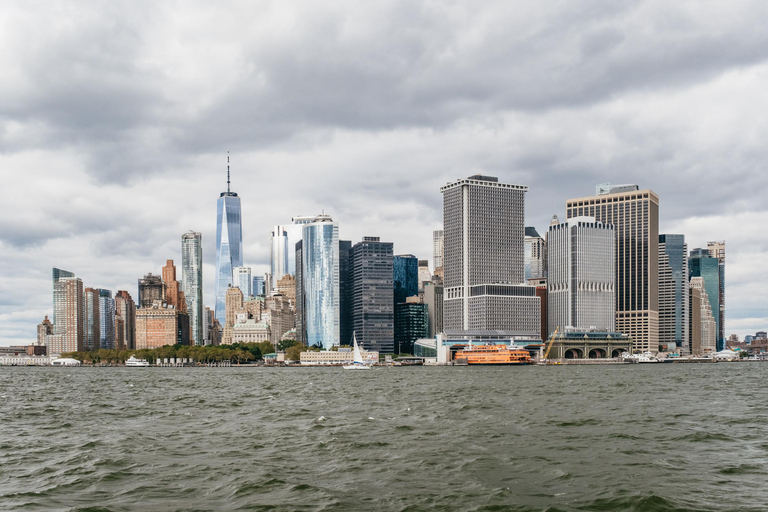 NYC: Cruzeiro oficial de arquitetura de Nova York em torno de ManhattanPasseio de Barco em inglês