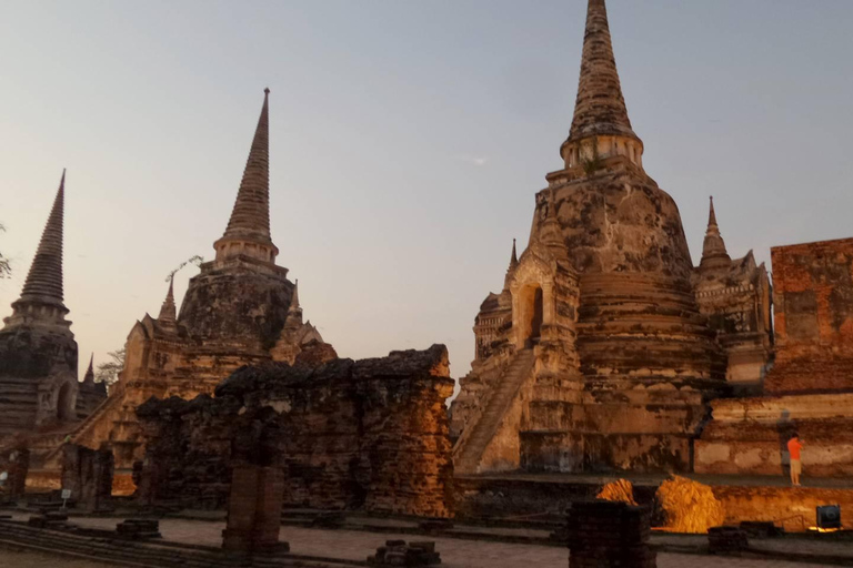 Bang Pa-In Palace, Ayutthaya Temples & Local Boat Cruise