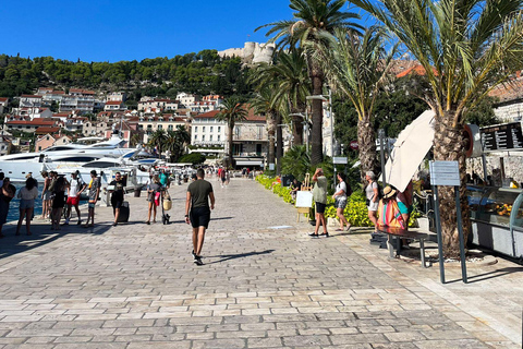 Spalato: Tour delle 5 isole della Grotta Azzurra con Hvar e Vis Tour di un giorno