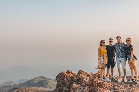 Catania: Etna Sunset Tour med upphämtning och avlämning