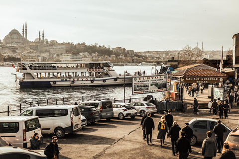 Istanbul: Bosphorus Bites Food Tour with 14+ Tastings