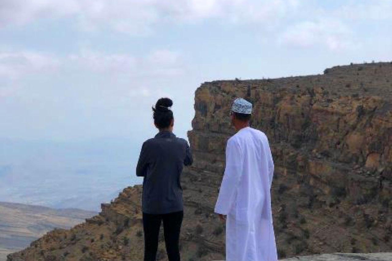 Excursion privée d&#039;une journée à Nizwa et Jabal Shams (Grand Canyon)