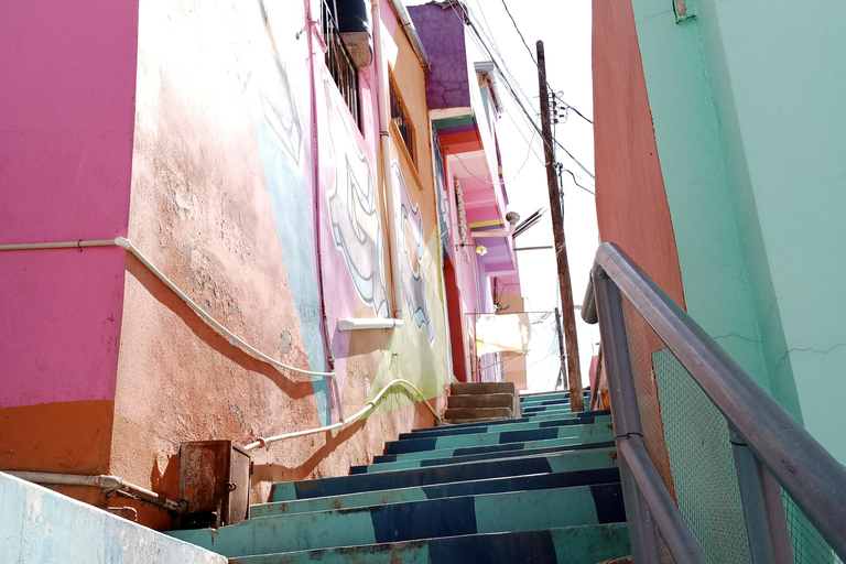 Chualluma: The multicolored houses of La Paz