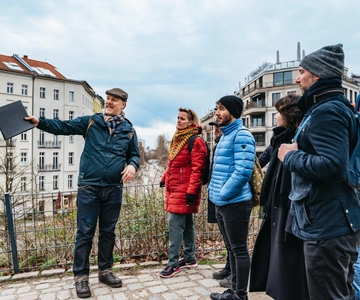 Berlin: Prenzlauer Berg District Guided Walking Tour