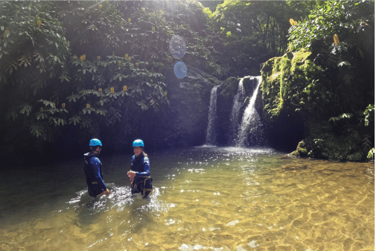 Ribeira dos Caldeirões: Guided Canyoning Tour with Gear