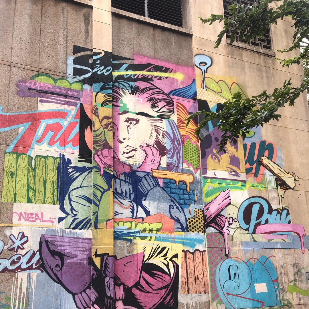 Colagem de mídia