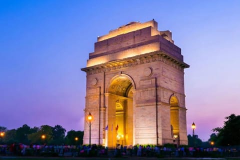 Delhi: Golden Triangle 8-Day Tour with Taj Mahal