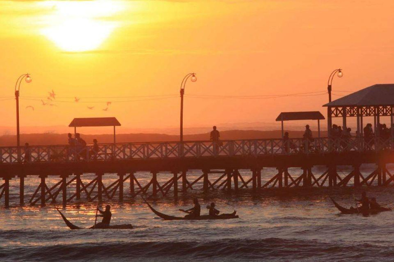 Día completo Huacas de Moche, Chan Chan y Playa de Huanchaco