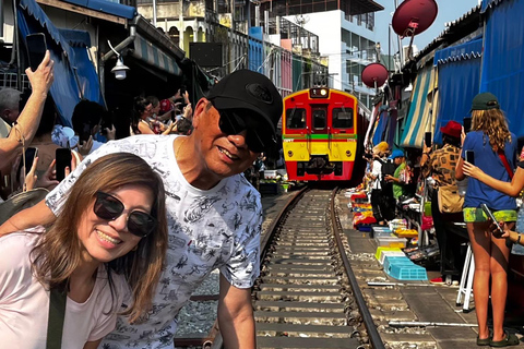 Floating &amp; Railway markets (multi-language)Private tour in Chinese