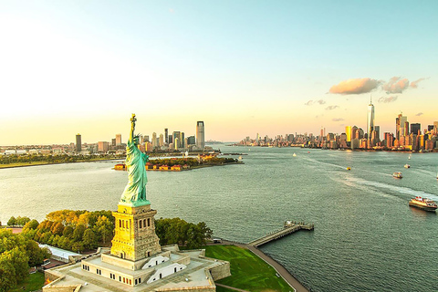 Monumentos y Mercados: Tour de la Libertad, las Finanzas y la Historia de Nueva York