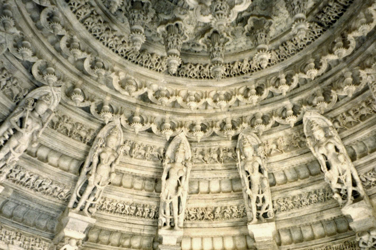 10-Day Jaipur, Udaipur, Mount Abu, Jodhpur & Jaisalmer Tour Private Transport + Local Guide in each place.