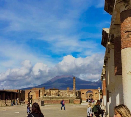 Tour from Naples: Vesuvius & Pompeii + Entry Tickets + Lunch