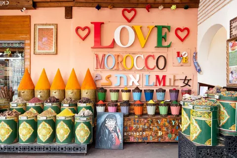 Marrakech: 3-Hour Monuments, Souks & Old Medina Walking Tour