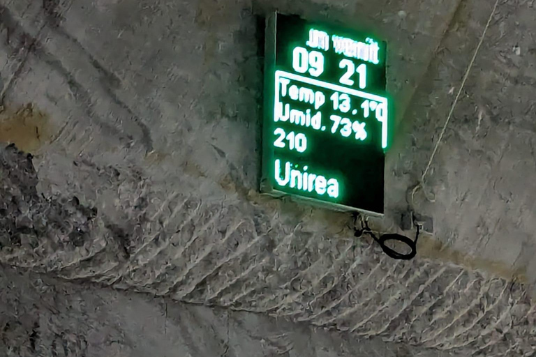 Brașov: Slănic Prahova Salt Mine & Cantacuzino Castle Tour