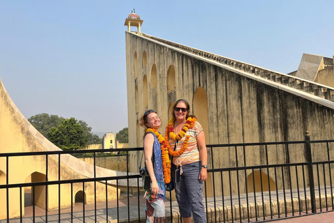 Visite citadine d&#039;une journée à Jaipur : fort d&#039;Amber, palais de la ville et guideJaipur : visite d&#039;une journée personnalisable avec voiture, chauffeur et guide