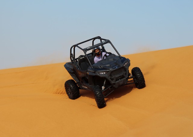 Dubai: Extreme Red Dune Buggy Desert Safari-avontuur